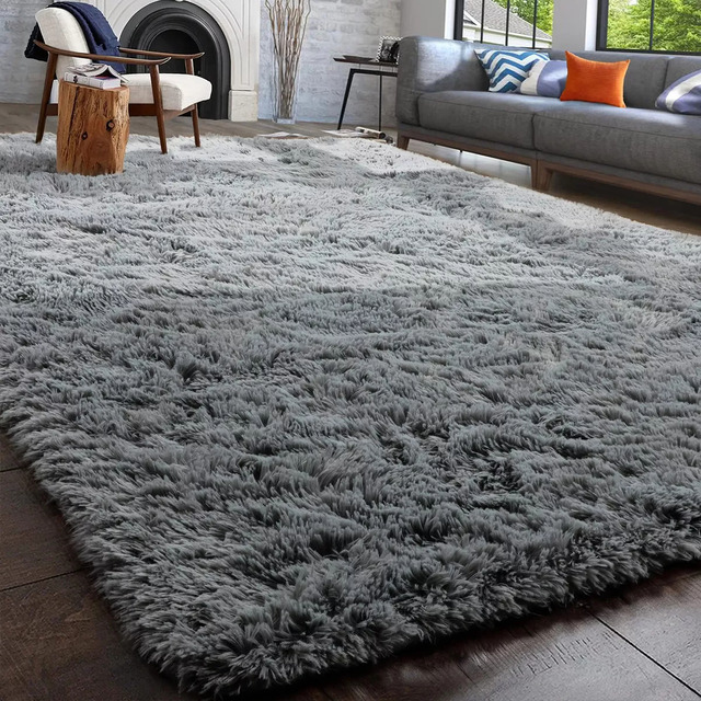 Tapete Decorativo Felpudo 2,00x1,50 Sala Quarto Escritório Cor Cinza Liso Pelo Alto Casa L... Tapete Decorativo Felpudo 2,00x1,50 Sala Quarto Escritório Cor Cinza Liso Pelo Alto Casa L...