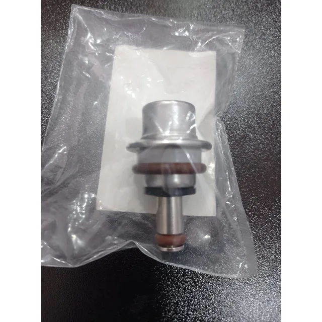 Regulador Presión De Gasolina Corolla 2009 2014 Yaris 