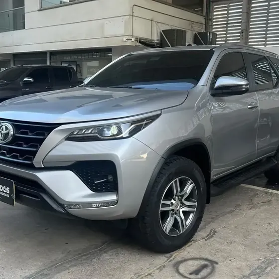 Toyota Fortuner 2021 2.4 Street At 7as