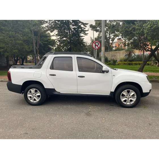 Renault Duster Oroch Mecánica / Dual Gasolina Y Gas