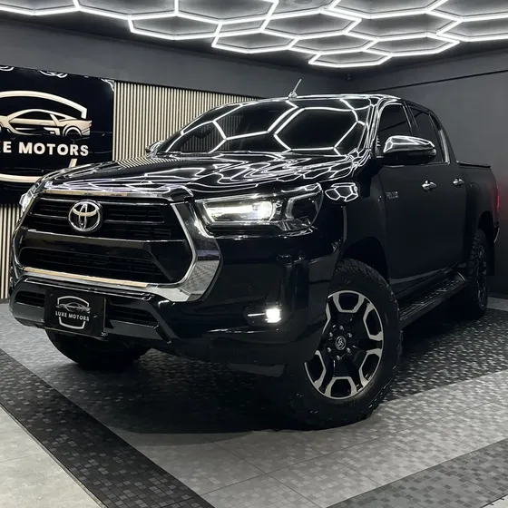 Toyota Hilux 2021 2.8 Srx