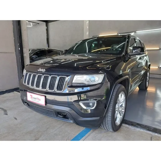 Jeep Grand Cherokee 3.6 Laredo 4x4 V6 24v Gasolina 4p Automático
