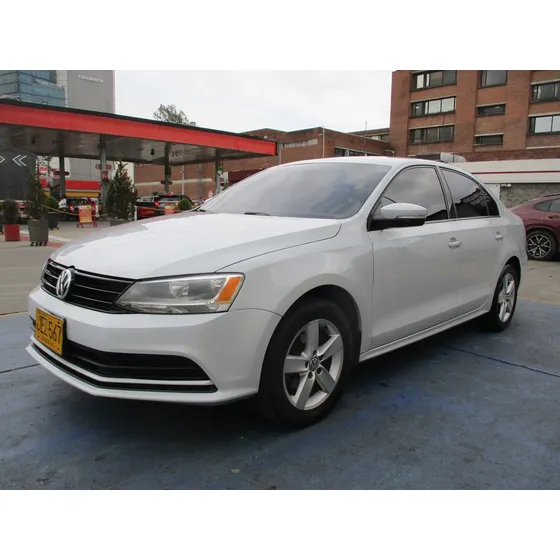 Volkswagen Jetta Trendline 2000cc At Aa