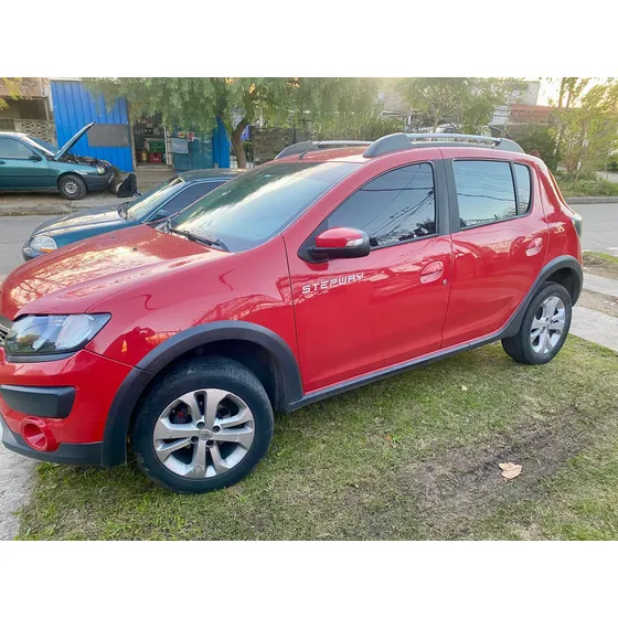 Renault Sandero Stepway 1.6 Expression 105cv