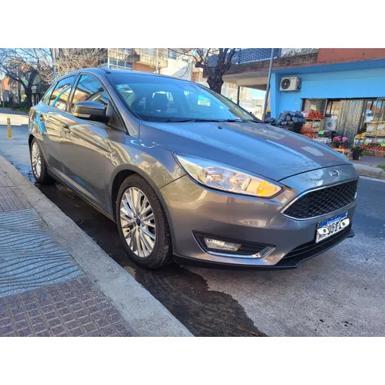 Ford Focus Iii 2.0 Sedan Se Plus At6