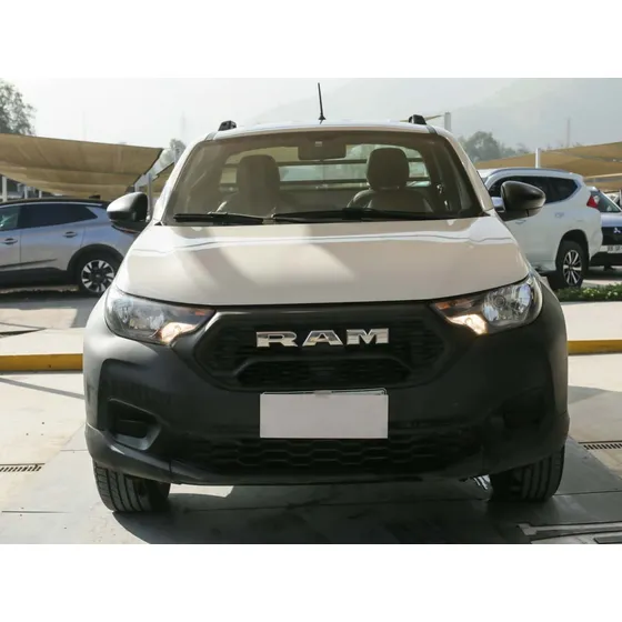 Ram 700 Slt Cs 1.4 Mt