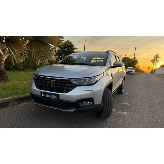 Fiat Strada 1.3 Volcano Cab. Dupla 16v Flex 4p