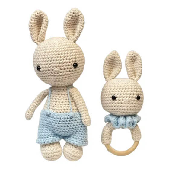 Set Nacimiento- Conejo Tejido Crochet En Enterito + Sonajero