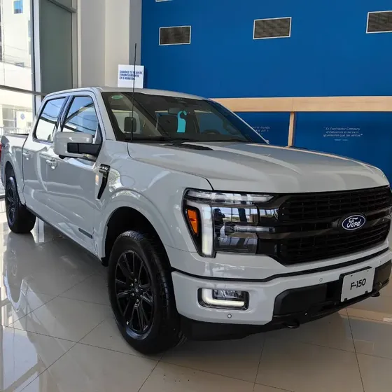 Ford F-150 2026 3.5 Fhev Platinum