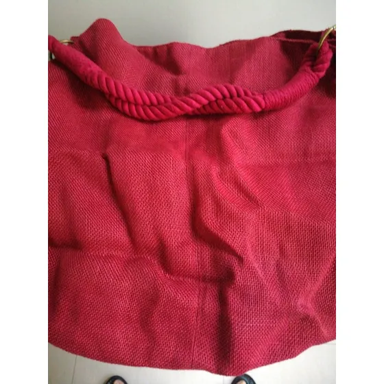 Bolso De Tela Vinotinto Usado