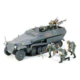 Tamiya 1/35 German Hanomag Sdkfz 251/1 Plastic Model Kit Tamiya 1/35 German Hanomag Sdkfz 251/1 Plastic Model Kit