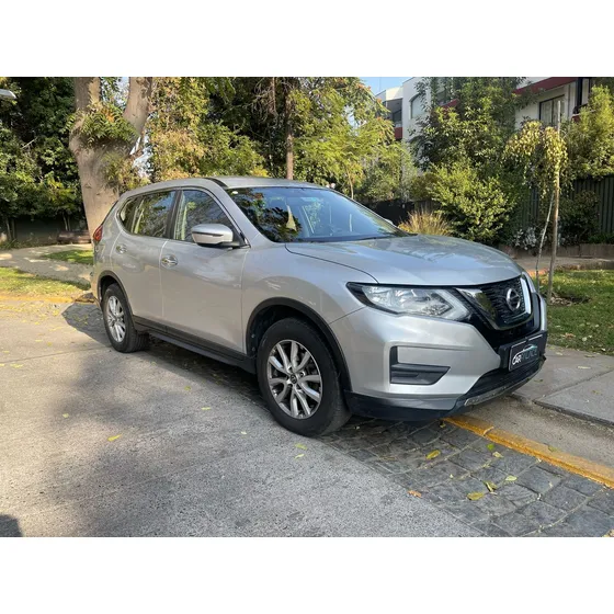 Nissan X-trail 2.5 Sense Cvt 2f