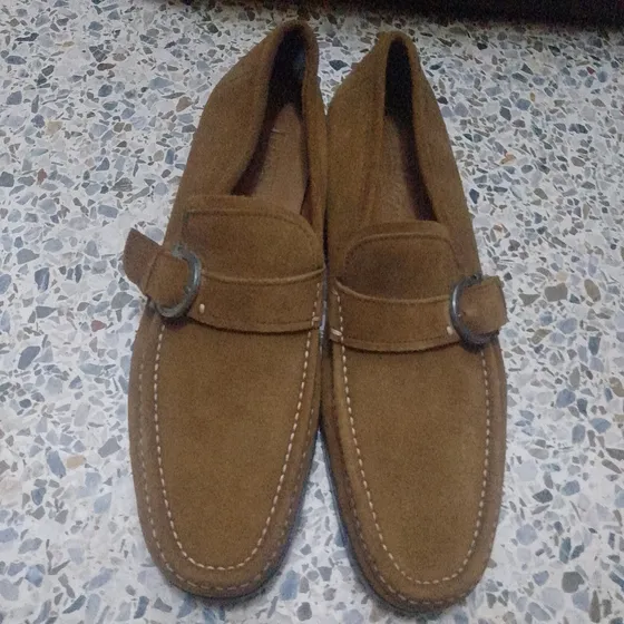Zapatos Salvatore Ferragamo Navarro Side Brown Suede Loafer