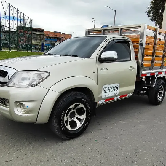 Toyota Hilux 2007 2.7 Est
