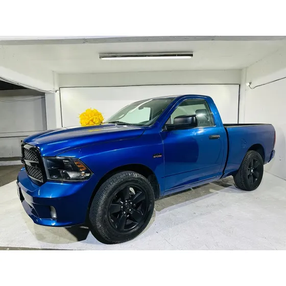 Dodge Ram 2500 2500 Hemi Sport 5.7 4x2