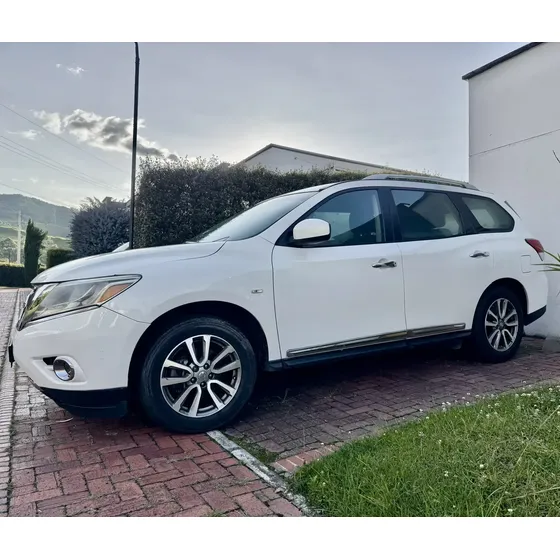 Nissan Pathfinder 2014 3.5 R52 Exclusive