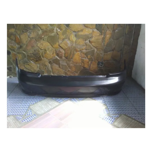 Parachoque Trasero Hyundai Accent 98-05 Original Nuevo
