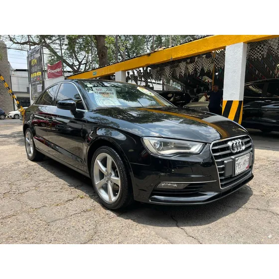 Audi A3 1.8 Sedán Attraction Plus At