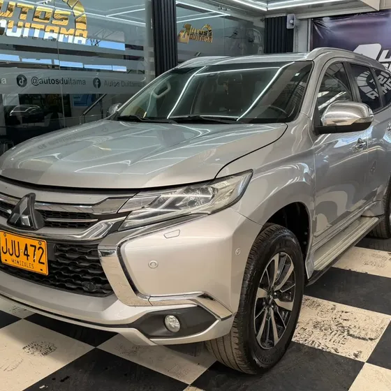 Mitsubishi Montero Sport 2018 2.5