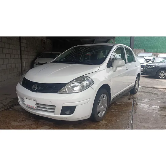 Nissan Tiida 1.8 Sense Sedan Mt