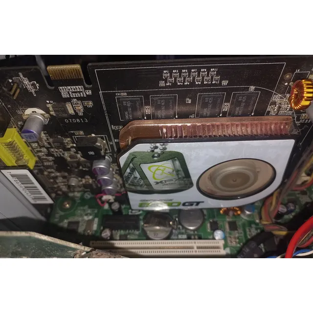Placa De Video Nvidia Xfx 8600gt 512mb Ddr2,vga,dvi,tv
