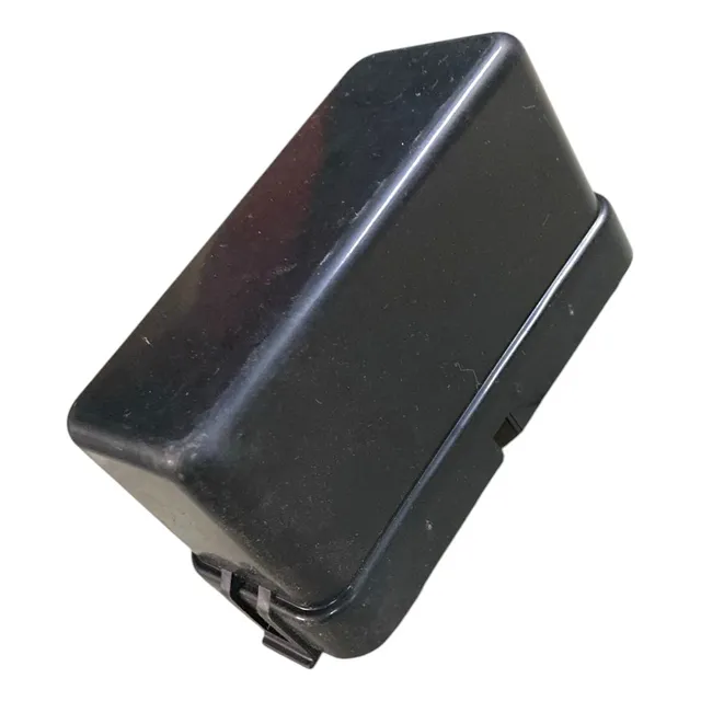 Tapa Modulo Fusibles Relevadores Nissan Gt-r 2009-2021