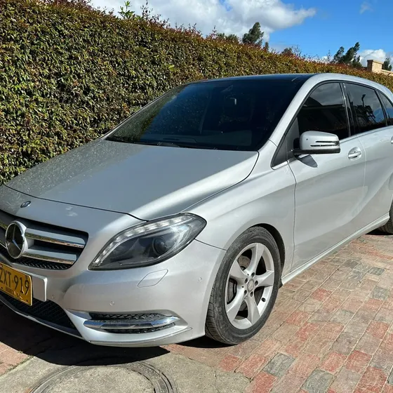 Mercedes-Benz Clase B 2014 200 Sport 1.6cc At Aa 4x2