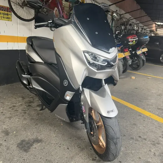 Yamaha Nmax Modelo 2025 Documentos Hasta Junio 2027