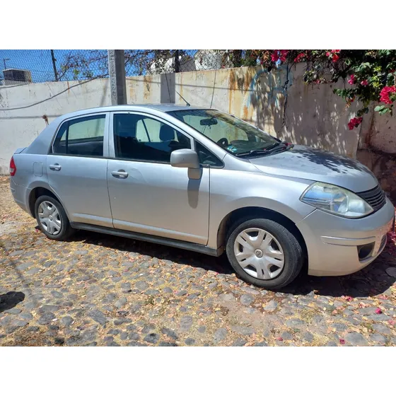 Nissan Tiida 1.8 Sense Sedan At