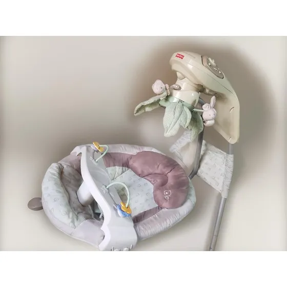 Silla Mecedora Eléctrica Fisher Price Giratória 4 En 1 Usada