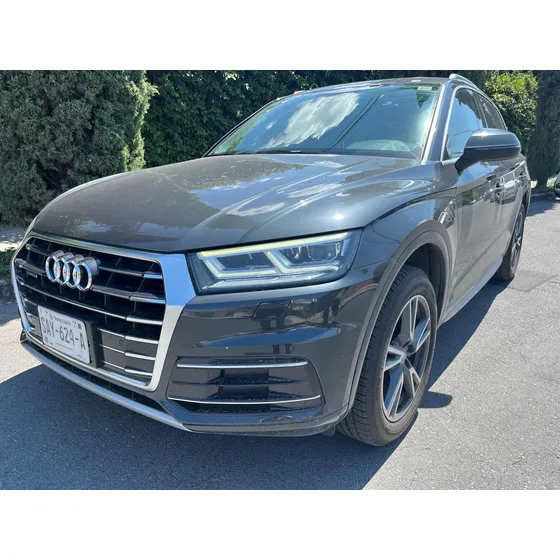 Audi Q5 2.0 L T Elite Dsg