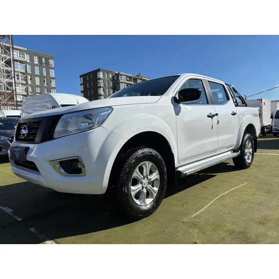 Nissan Np300 Se 4x4