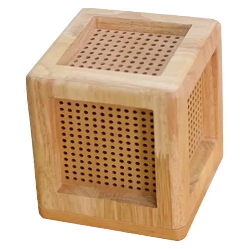 Portátil Mesa Cubo Madera Clara Tipo Malla 1xe27