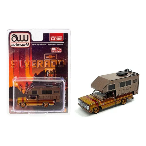 Autoworld 1:64 1983 Chevy Silverado With Camper 