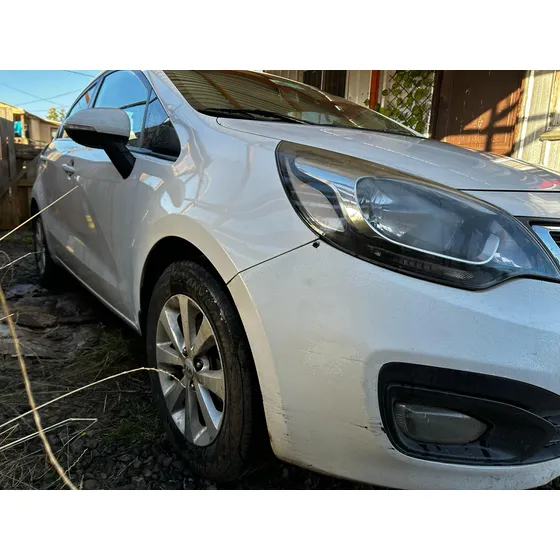 Kia Rio 4 Ex 1.4l 6mt Ac Dab Abs