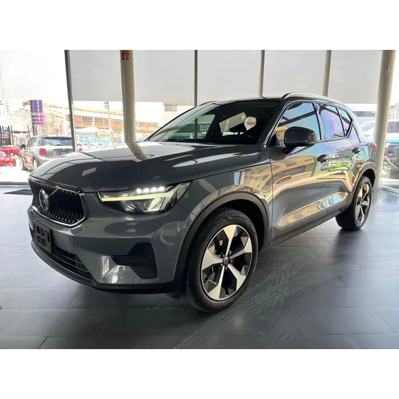 Volvo Xc40 2.0 B4 Plus At