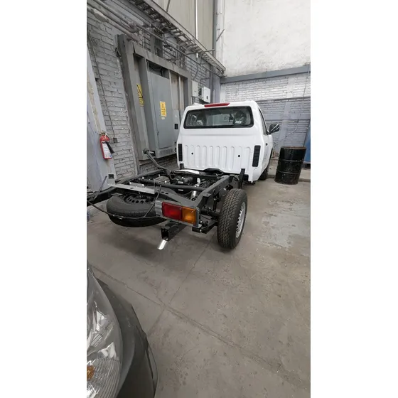 Nissan Np300 2026 2.5 Chasis Cabina Mt Vdc