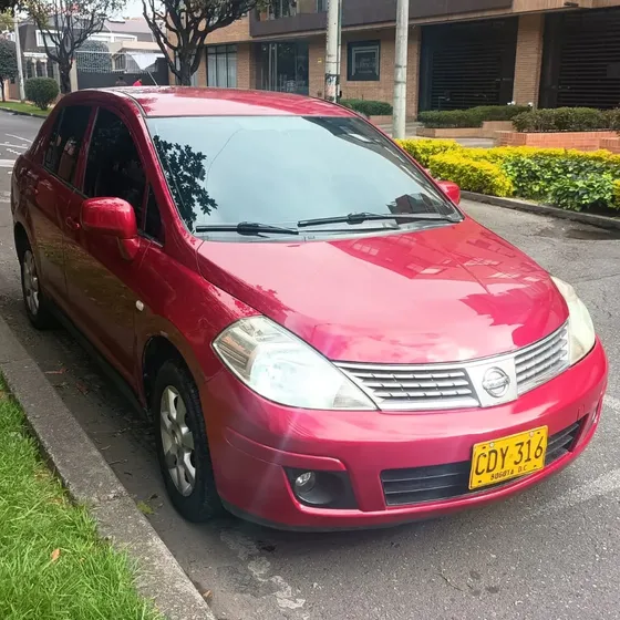 Nissan Tiida 2007 Emotion 1.8
