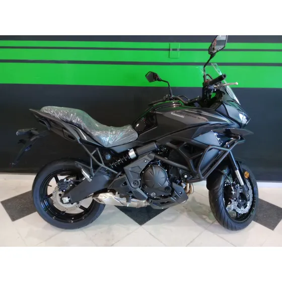 Kawasaki Versys 650 2025 0km Linea Nueva Negra