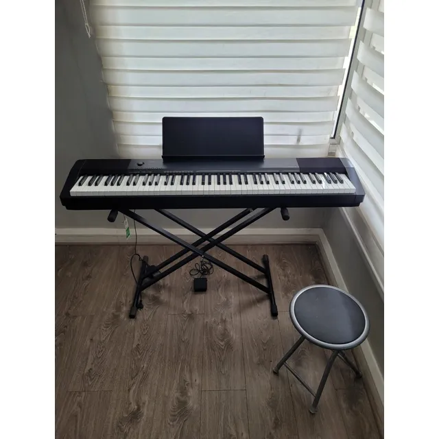 Piano Digital Casio Cdp-130/atril + Pedal + Accesorios