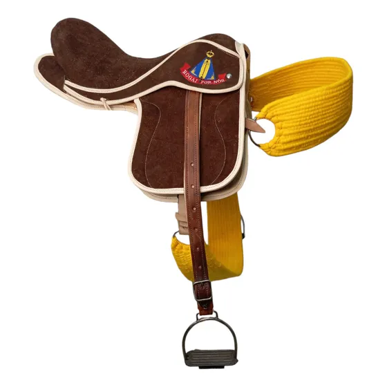 Sela Para Vaquejada Selote Cela Cavalo Selim Em Couro Marrom Cor Amarelo