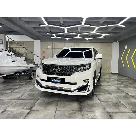 Toyota Land Cruiser Prado 70 Aniversario
