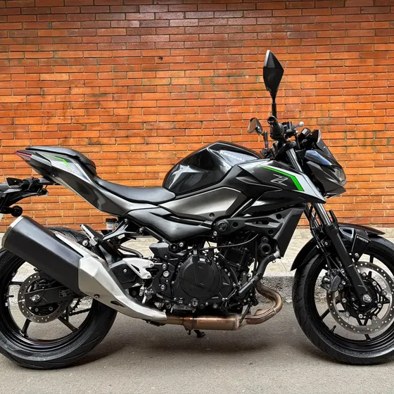 Vendo Kawasaki Z 500 2024