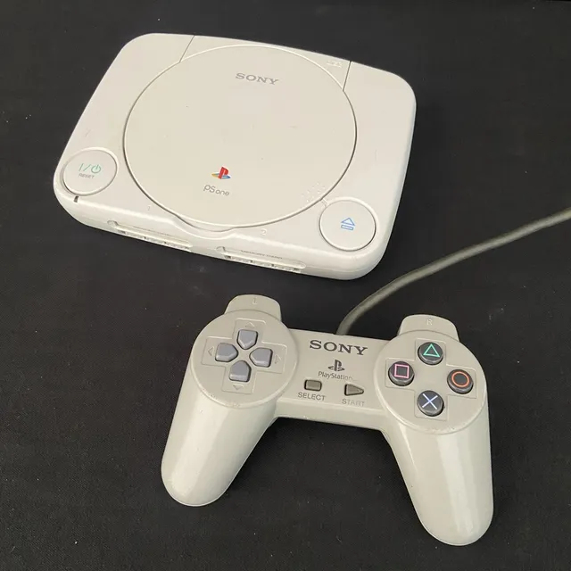Sony Ps One Con Joystick Y Juegos