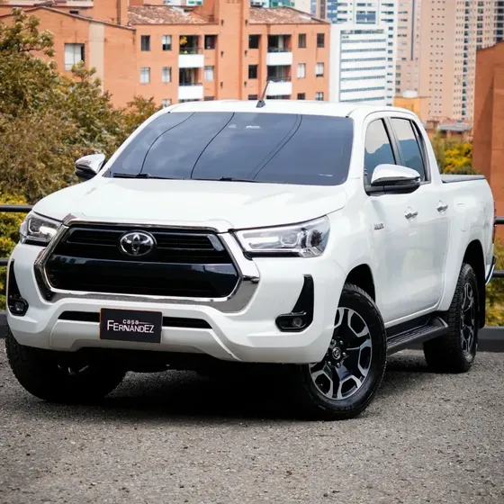 Toyota Hilux 2023 2.8 Srx Blindado