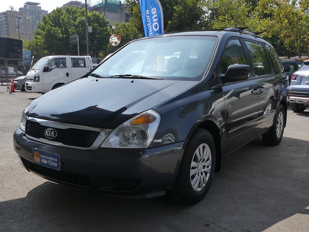 Kia Carnival Lx 2.7 Aut