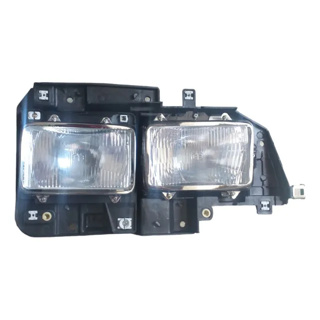 Faro Doble Npr / Nkr / Nhr Con Base Lado Derecho ´93