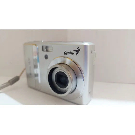 Camara Fotografica- Genius- G-shot 1400- Para Repuesto