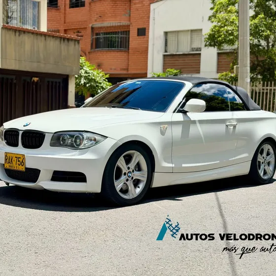 BMW Serie 1 2010 3.0 135i E88 Cabriolet
