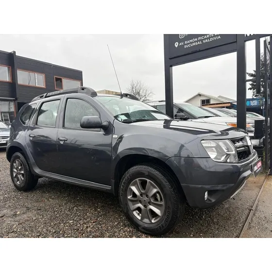 Renault Duster Zen 4x4
